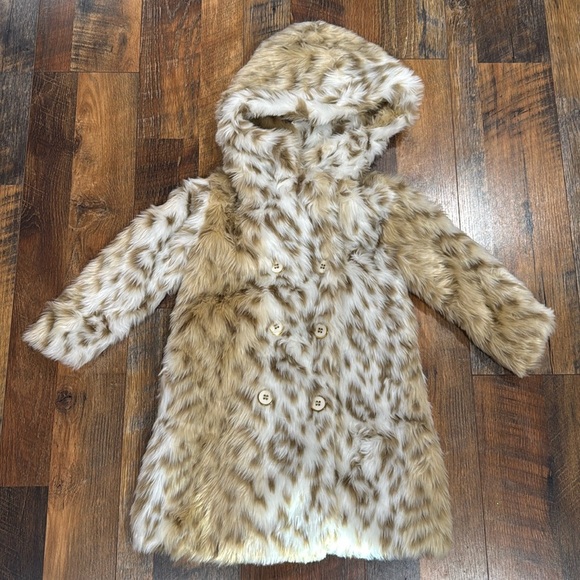NWT iloveplum Official Limited Edition Kamala Coat in Snow Leopard (Med -Size 6) - Picture 1 of 10